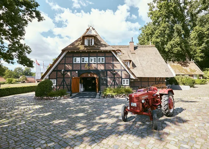 Meinsbur Boutique Отель 4*