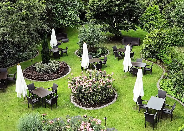 Meinsbur Boutique Отель 4*