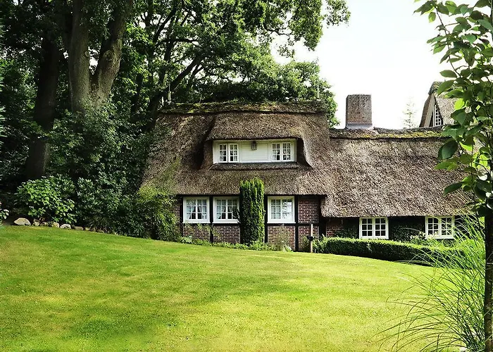 Meinsbur Boutique Отель