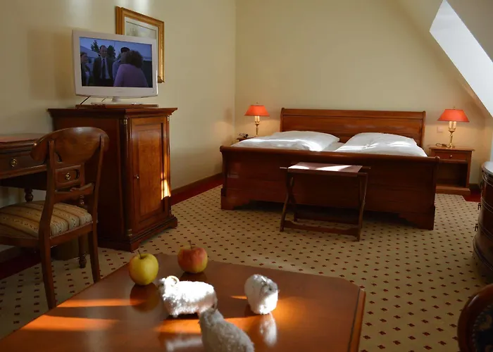 Отель Meinsbur Boutique