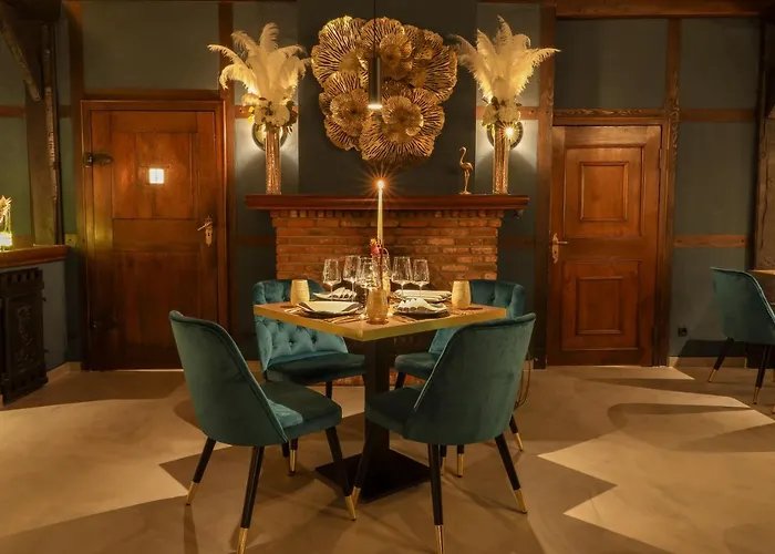 Отель Meinsbur Boutique 4*